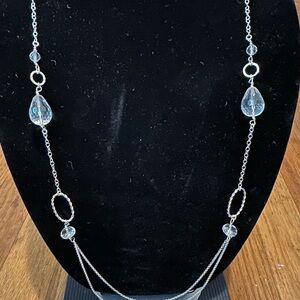 Elegant Silver Necklace with Crystal Accents